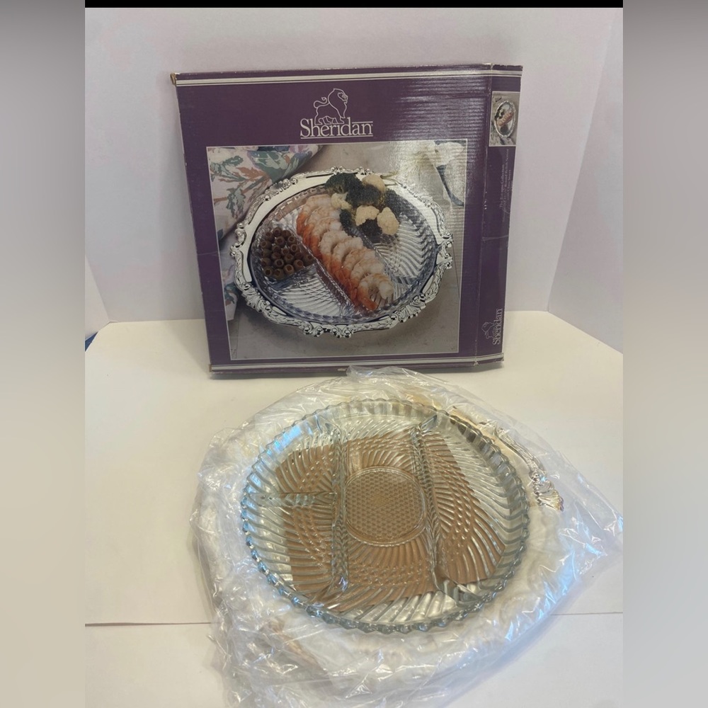 Sheridan Silverplated 12 1/5" Round Relish Server With Glass Insert